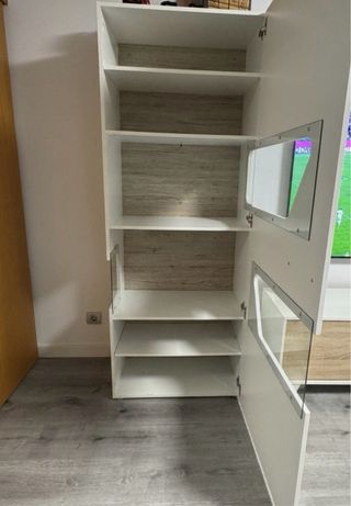 Vitrina de salón moderna