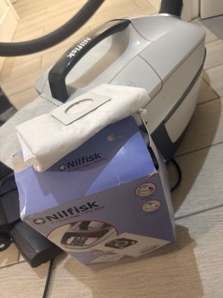 Aspiradora Nilfisk Elite Eco Energy regalo bolsa