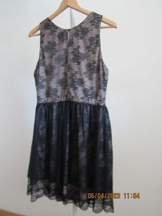 Vestido Massimo Dutti encaje beige y negro