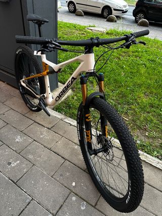Bici Orbea Oiz M10 AXS NUEVA!!