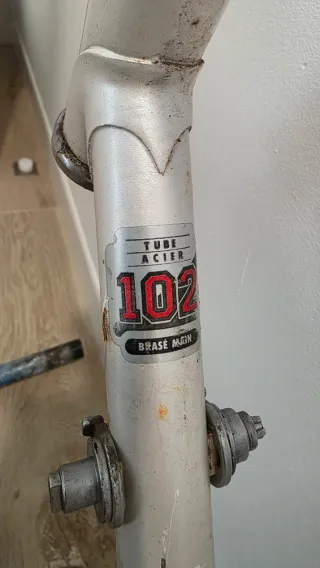 Cuadro Bicicleta Togano + componentes