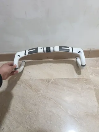 Manillar de carbono Wacaco