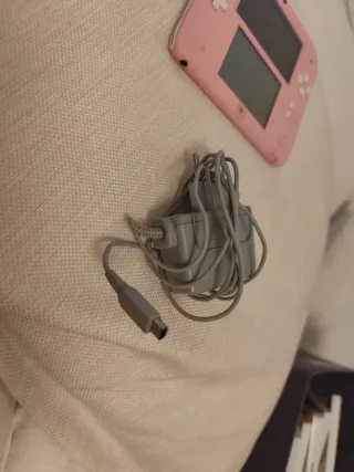 Nintendo 2DS Rosa con Cargador