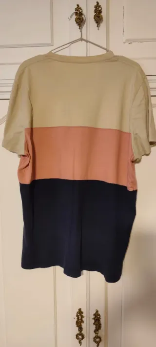 Camiseta Hollister Color Block Talla M