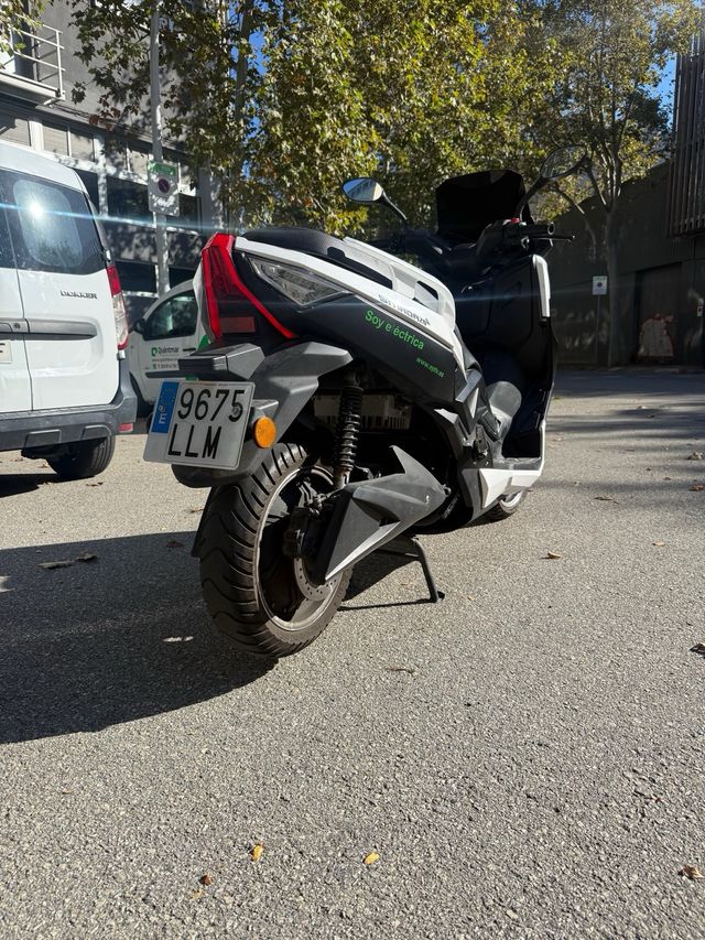 Moto Eléctrica Ebroh Strada 20th