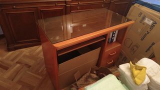 Mesa de estudio madera y cristal