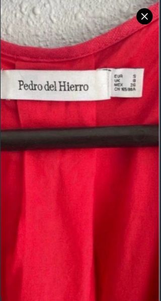 Mono Pedro del Hierro rojo