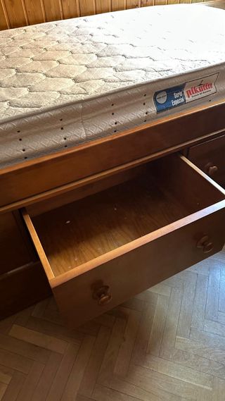 Cama de madera con cama supletoria perfecta niño/a