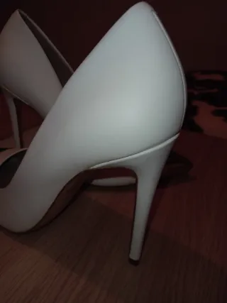 Zapatos de tacón blancos Aldo