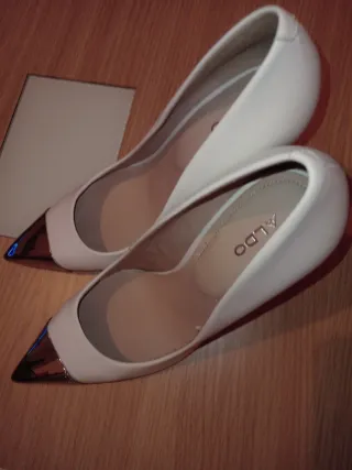 Zapatos de tacón blancos Aldo