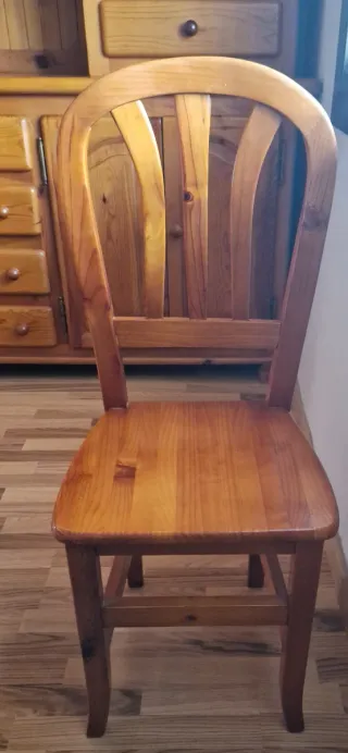 Mueble comedor, mesa madera maciza 6 sillas regalo