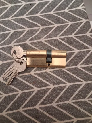 Bombín de cerradura ABUS con 3 llaves
