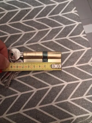 Bombín de cerradura ABUS con 3 llaves