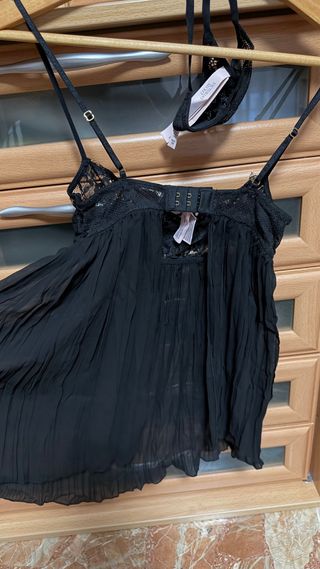 Conjunto Lenceria Victoria's Secret.