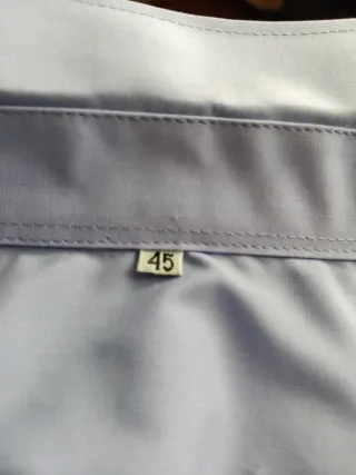 Camisa de vestir azul para hombre