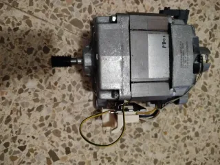 Motor Lavadora Zanussi UAH622300-82805
