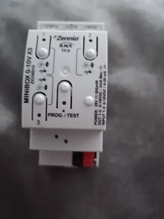 Zennio Minibox 0-10V X3 KNX TP.S