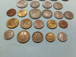 Lote 25 monedas antiguas griegas todas diferentes!