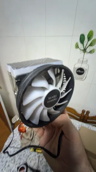 Disipador Mars Gaming RGB para Socket 2011/X99