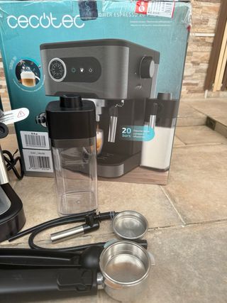 Cafetera Cecotec Power Espresso 20