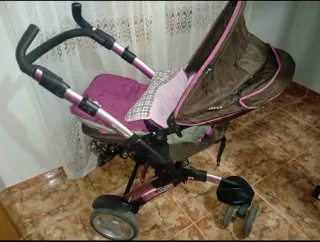 Carro de bebe prácticamente nuevo por donde lo mir