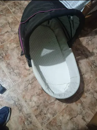 Carro de bebe prácticamente nuevo por donde lo mir