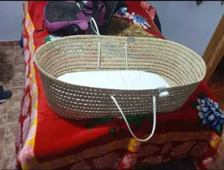 Carro de bebe prácticamente nuevo por donde lo mir