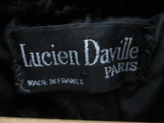 Chaquetón de pelo negro