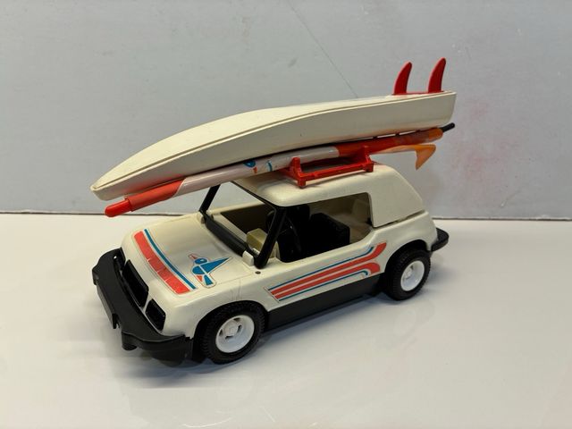 Playmobil Trol Buggy con windsurf. 23.80.3