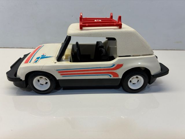 Playmobil Trol Buggy con windsurf. 23.80.3