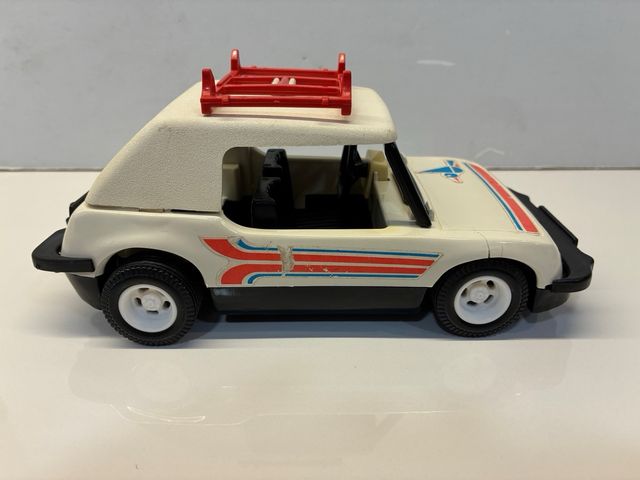 Playmobil Trol Buggy con windsurf. 23.80.3