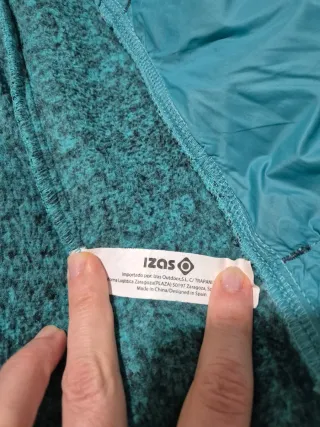 Chaqueta ligera turquesa de montaña