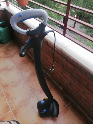 Cortacésped MAC ALLISTER MGT300 300W