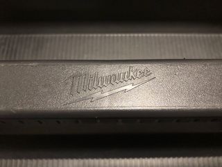 Bandeja Milwaukee Negra