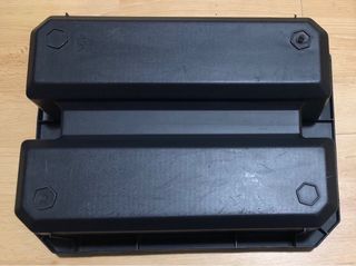 Bandeja Milwaukee Negra