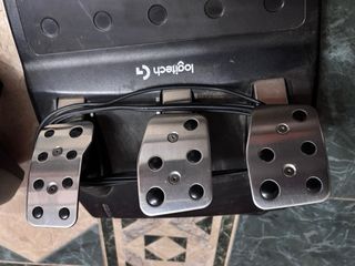 Volante y Pedales Logitech G29