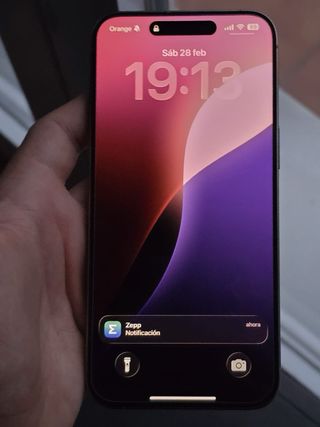 iPhone 15 Pro Max 256GB Titanio Batteria 87%