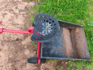 Remolque para motoazada con asiento