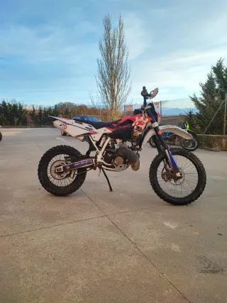 Husqvarna WR 300 Enduro