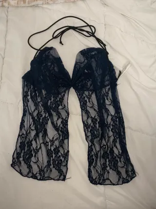 Top encaje azul espalda descubierta