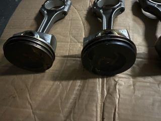 Pistones y bielas Golf R300