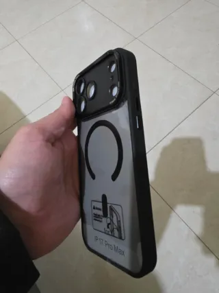 Funda iPhone 17 Pro Max Camuflaje