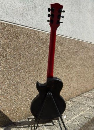 Guitarra Yamaha SL 400S Negra