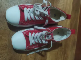 Converse Run Star Hike rojas talla 38