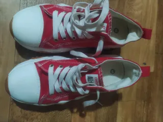 Converse Run Star Hike rojas talla 38