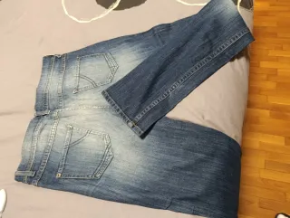 Lote 2 Vaqueros de mujer.Benetton