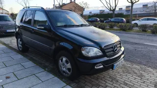 Mercedes-Benz Clase M 2003