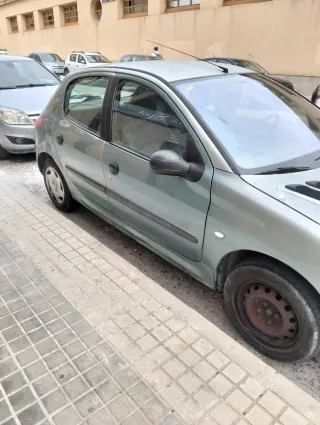 Peugeot 206 2001