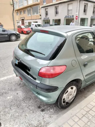 Peugeot 206 2001