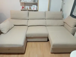 Divano Ikea Skilstuna in tessuto beige